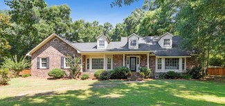 3709 Quail Creek Dr, Dothan, AL 36303