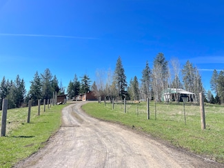 1080 Clanton Ln, Harvard, ID 83834