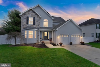 320 Christina Ln, Williamstown, NJ 08094