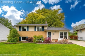 34143 Zimmer Dr, Sterling Heights, MI 48310