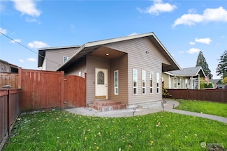 230 14th St SE, Auburn, WA 98002