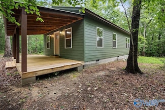 5433 County Road 106, Mentone, AL 35984