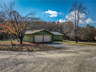 365 Marion County 6032, Yellville, AR 72687