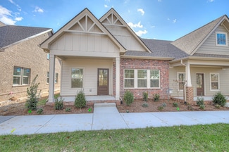 752 Coburg St, Gallatin, TN 37066
