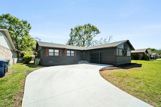 1514 Carroll Dr, Garland, TX 75041