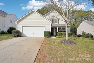 1866 New Castle Dr, Lancaster, SC 29720
