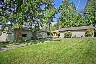 14221 W Lake Kathleen Dr SE, Renton, WA 98059