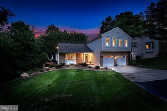 8450 Hunt Valley Dr, Vienna, VA 22182