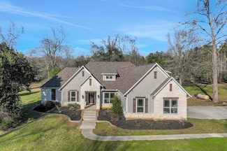 340 Pine Dr, Coldspring, TX 77331