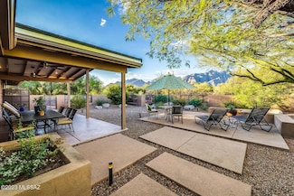 2225 E Camino El Ganado, Tucson, AZ 85718