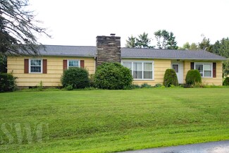 256 Pine Creek Ave, Jersey Shore, PA 17740
