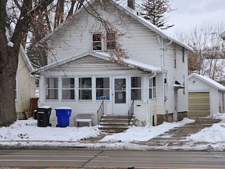 1119 N Richmond St, Appleton, WI 54911