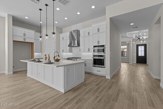 32496 N 135th Dr, Peoria, AZ 85383