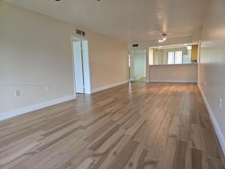 2701 Village Blvd Unit 1020, West Palm Beach, FL 33409