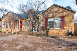 1357 Amarillo St, Abilene, TX 79602