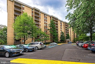 3101 S Manchester St Unit 620, Falls Church, VA 22044