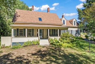 65 Eddy Rd, Edgecomb, ME 04556