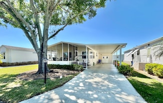 226 Springtime Dr, Sebring, FL 33870