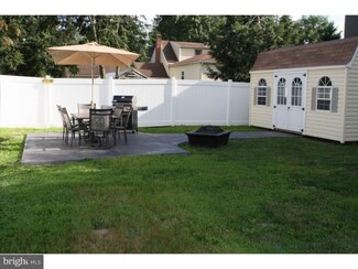 138 Jackson Ave, Magnolia, NJ 08049