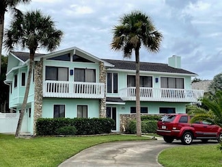 1012 S Riverside Dr, Edgewater, FL 32132