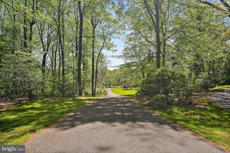 2911 Caves Rd, Owings Mills, MD 21117