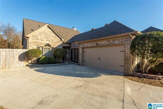 1972 Stone Brook Ln, Birmingham, AL 35242
