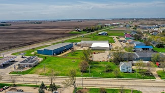 269 S Somonauk Rd, Cortland, IL 60112