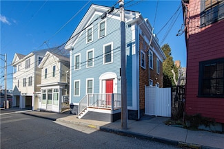 30 Prospect Hill St Unit 1, Newport, RI 02840