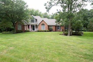 12 Silent Meadows Dr, Spencerport, NY 14559