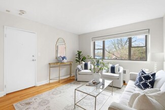 81 Norwood Ave Unit 5, Newton Center, MA 02459