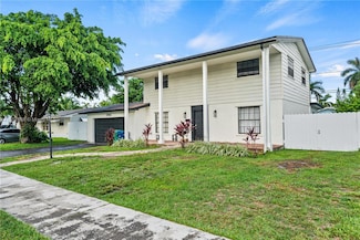 17845 SW 112th Ct, Miami, FL 33157
