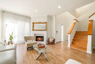 2100 Huldy St Unit 4, Houston, TX 77019