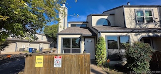 9002 E 60th Place, Tulsa, OK 74145