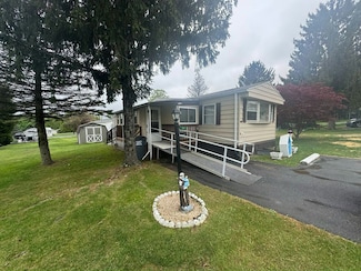 157 Duke St Unit 157, Walnutport, PA 18088