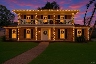 2114 Briarview Dr, Houston, TX 77077