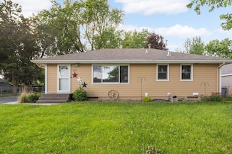 6719 Ewing Ave N, Minneapolis, MN 55429
