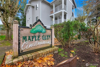 2713 W Maplewood Ave Unit 311, Bellingham, WA 98225
