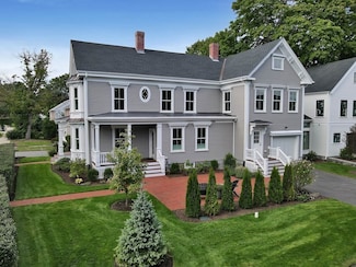 975 Massachusetts Ave, Lexington, MA 02420