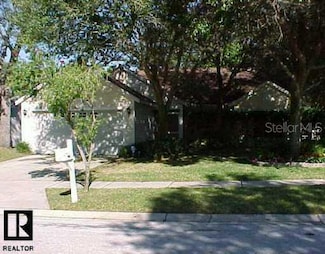 1091 Rolling Oaks Ave, Tarpon Springs, FL 34689