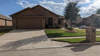 1145 Wellesbourne Ln, Fort Worth, TX 76134