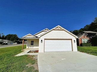 2005 N Alora Ave, Tahlequah, OK 74464