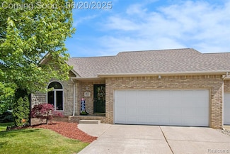 6073 Belmont Ct Unit 52, Grand Blanc, MI 48439
