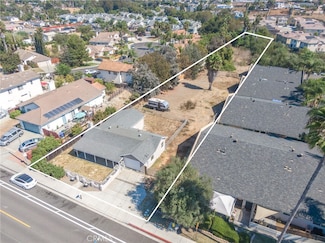 331 Grapevine Rd, Vista, CA 92083