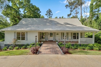 2241 Armistead Rd, Tallahassee, FL 32308