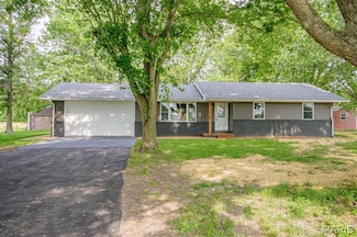 601 S A St, Vernon, IL 62892