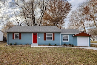 12702 12th St, Grandview, MO 64030