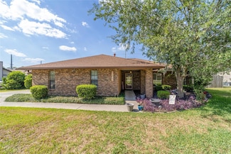 2045 SE 32nd St, Ocala, FL 34471