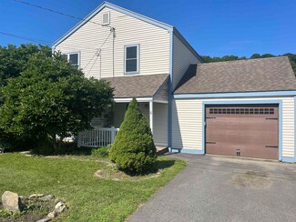 6 Left Branch Ln, Randolph, VT 05041