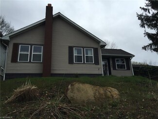 705 N 1st St, Dennison, OH 44621