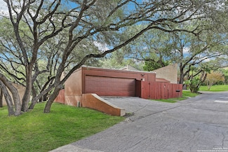 12010 Arms Way St, Live Oak, TX 78233
